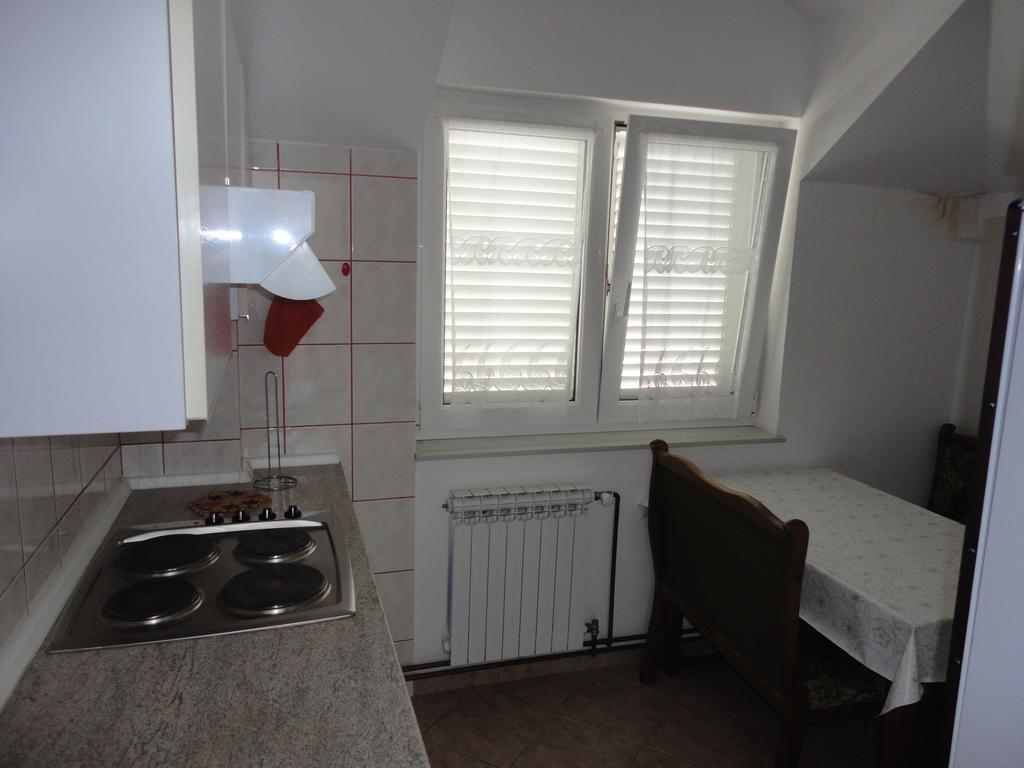 Apartments Ljubica Biograd Na Moru Oda fotoğraf